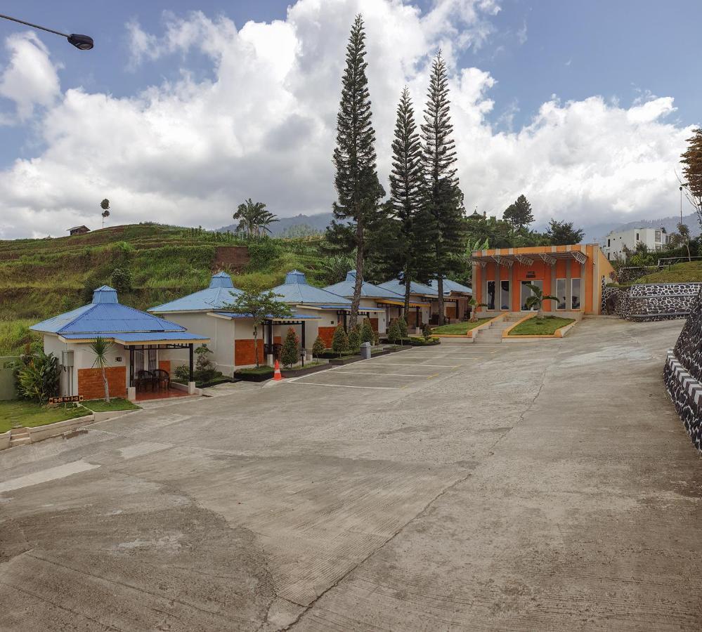 Grand Dian Hotel Guci Tegal  Extérieur photo